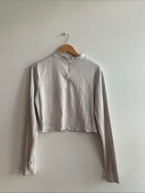 Everyday Ribbed Mock-Neck Long Sleeve Top - Light Gray